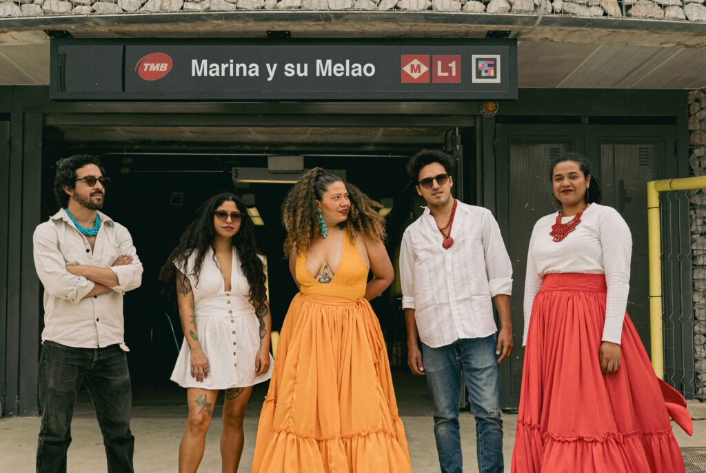 Marina y su Melao